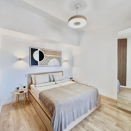 Paulmarie Miraverde Apartment *